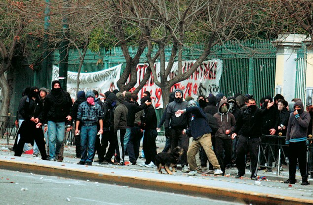 assets_LARGE_t_420_7495387